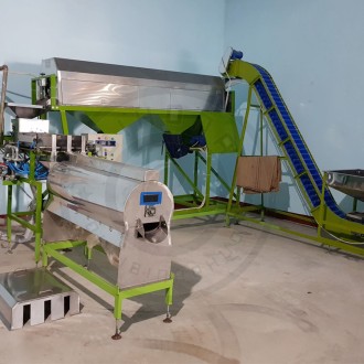 Cho thuê máy chẻ điều