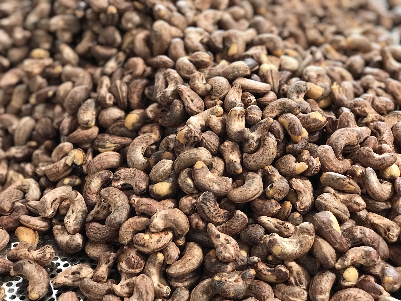 hạt điều rang muối giá rẻ hat-dieu-rang-muoi-gia-re