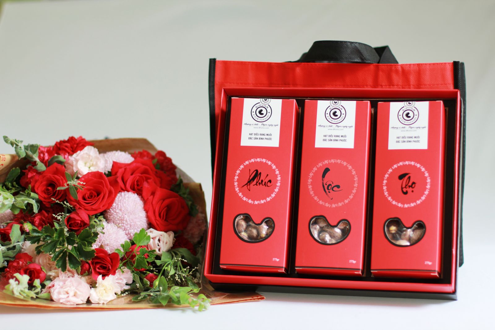 quà tết 2018 hộp quà hạt điều dihona qua-tet-2018-hop-qua-hat-dieu-dihona