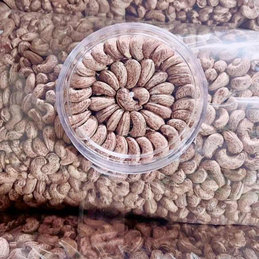 Hạt điều rang củi